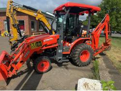 Kubota Backhoe Loader #507-02