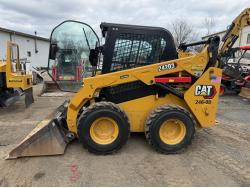 Cat Skidsteer Loader #246-08